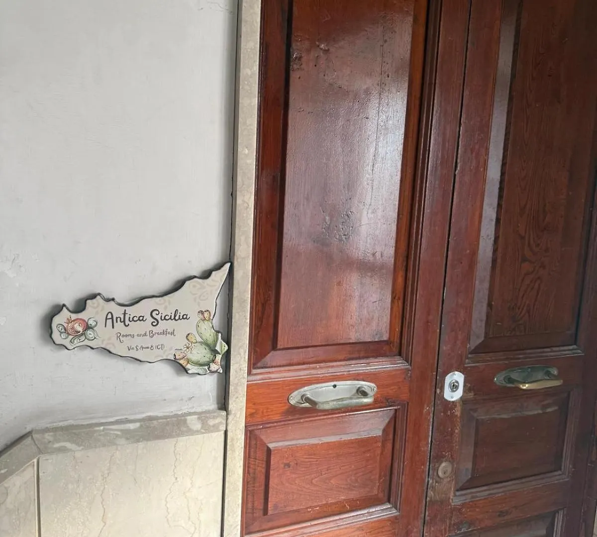Antica Sicilia Rooms And Breakfast Catania Bed & Breakfast